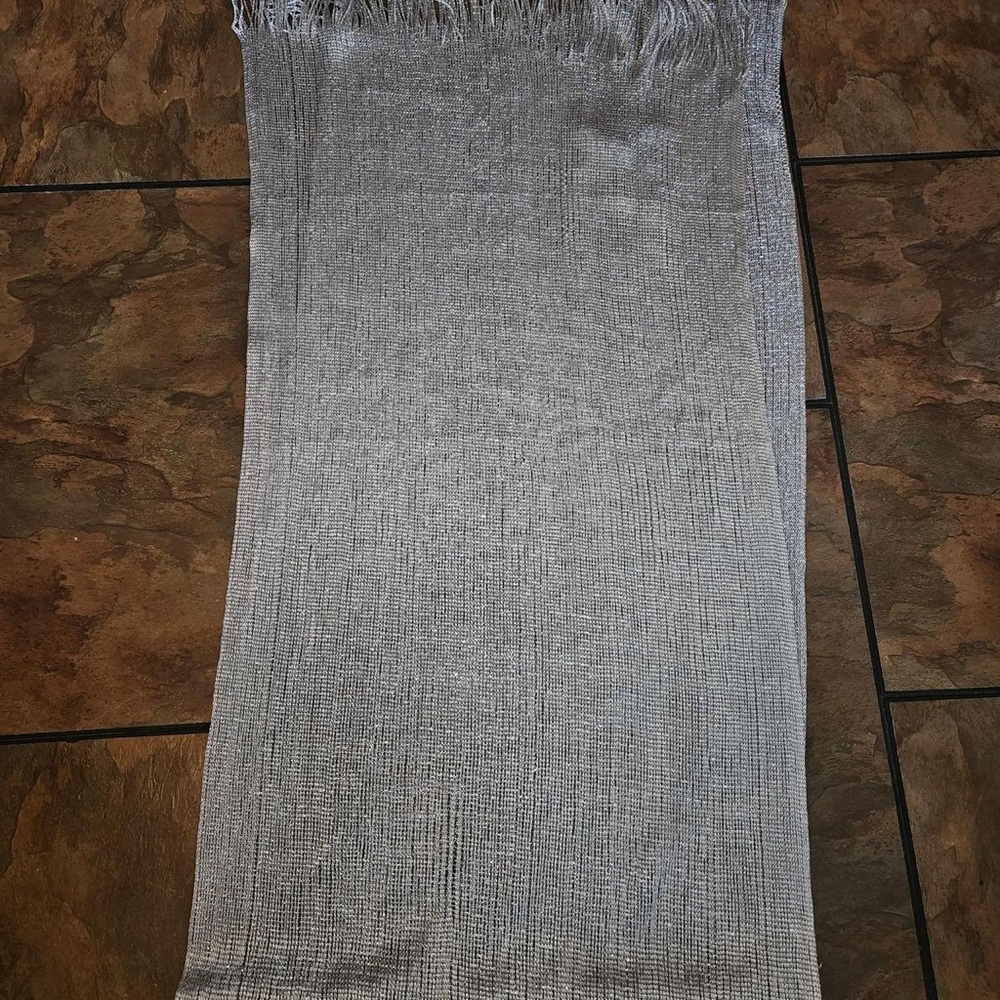 American Vintage Silver-Gray Lightweight Fringe Scarf